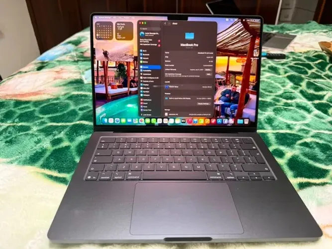 Notebook Apple MacBook Pro de 14,2 polegadas com chip M5