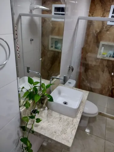 MA-Imóvel para venda possui 90 metros quadrados com 2 quartos em Glória - Vila Velha - ES