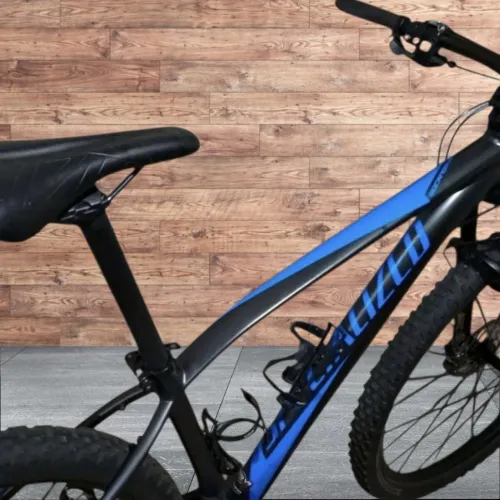 BARBADA! SPECIALIZED ROCKHOPPER TAM.17 NOVINHA! SOMENTE VENDA!