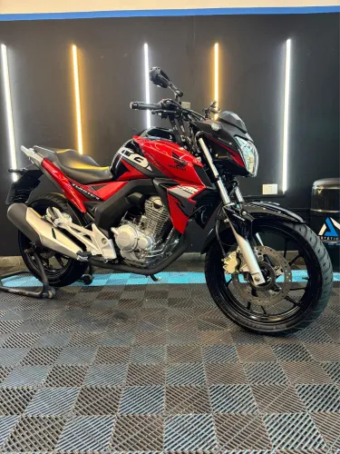 CB Twister 250 ABS