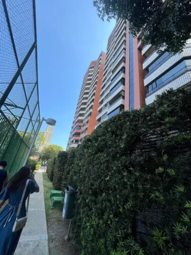 PORTAL DA VILA - ADRIANOPOLIS - 03 SUITES 7.500