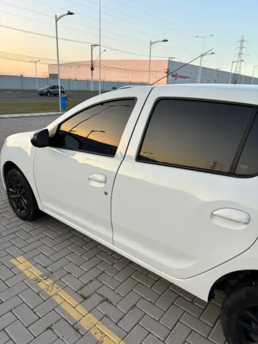 Renault Sandero Authentique Flex 1.0 12V 5P 2017