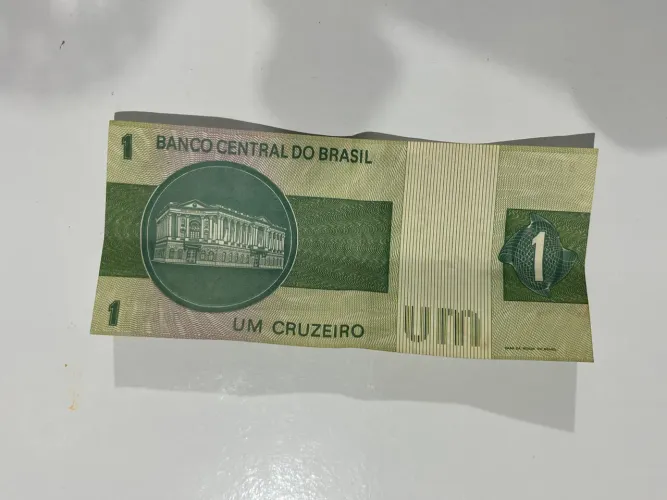 Um cruzeiros