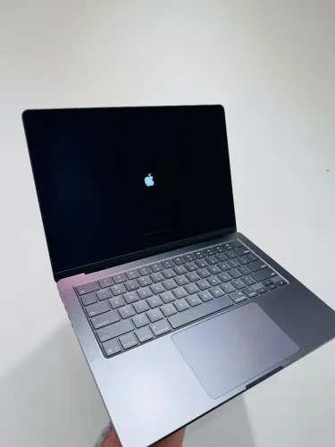 MacBook M5 Pro