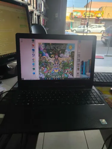 Notebook DELL Icore 5 de 8 geração