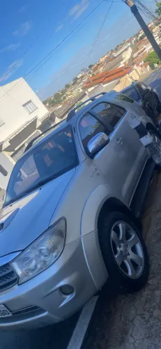 Toyota Hilux SW4 SRV D4-d 4X4 3.0 TDI Dies. AUT 2009