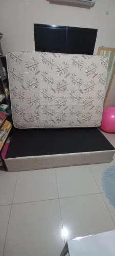 Cama box casal
