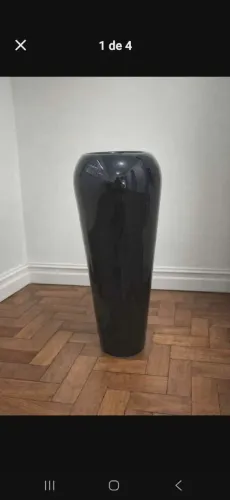 VASO DE FIBRA DE VIDRO - MODERNO E ELEGANTE