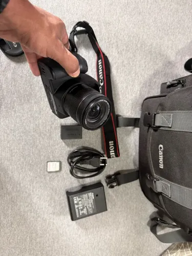 Câmera Cânon Rebel SL2