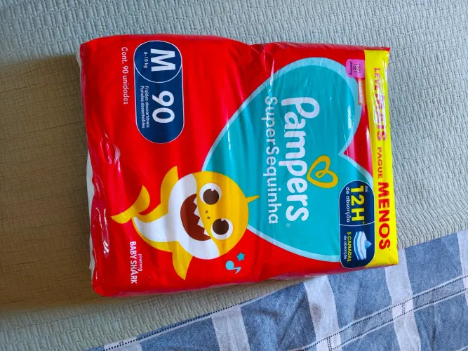 Fralda Pampers M