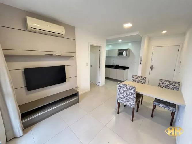 Apartamento semi mobiliado de 01 dormitório a 150 metros do Mar - Praia dos Ingleses