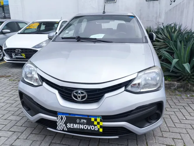 Toyota Etios X 1.3 Flex 16V 5P Mec. 2018