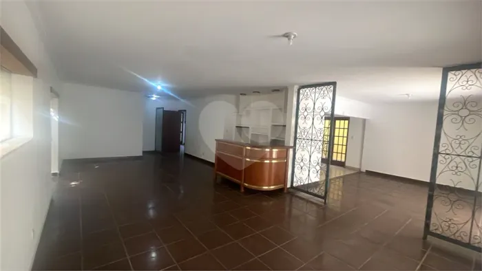 Casa comercial de alto padrão para locação no Jardim Paulistano em Sorocaba/SP