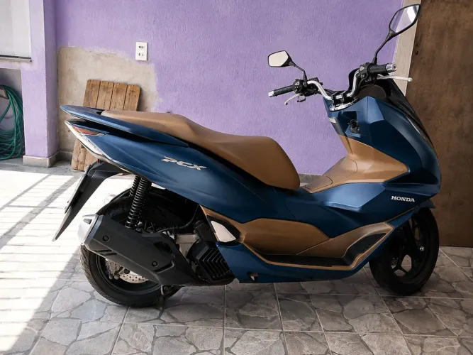 Honda PCX 160 DLX 2024