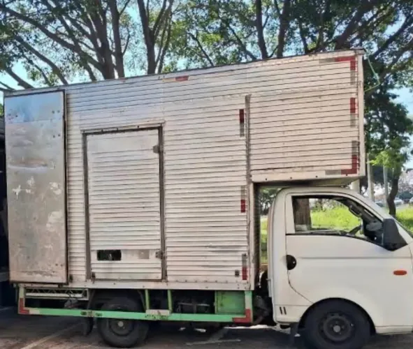 Vendo ou troco por um baú menor !!