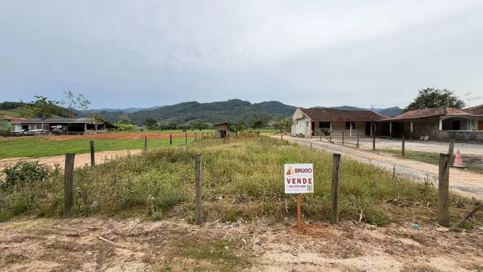 Amplo terreno, bairro Usina, Antônio Carlos