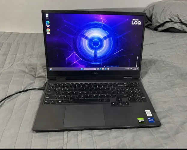 Notebook Gamer Lenovo LOQ RTX 3050 - 1 ano de uso, muito conservado