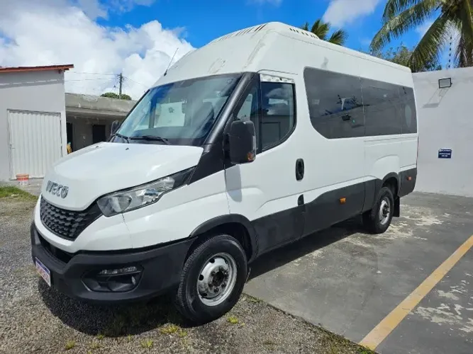 Iveco Daily Minibus 45-170 Turismo (die)(e5) 2022