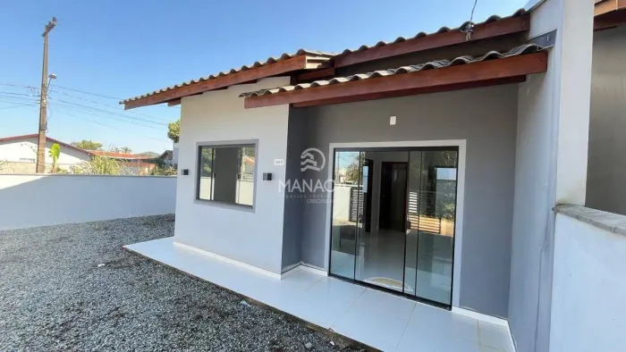 Casa Nova para Alugar de Esquina em Barra Velha/SC