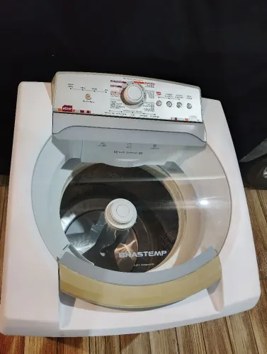 Máquina de Lavar Roupas BRASTEMP. 11Kg