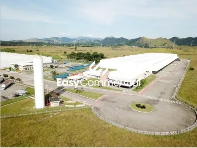 Galpão de 30.592 m² em condomínio logístico em Seropédica