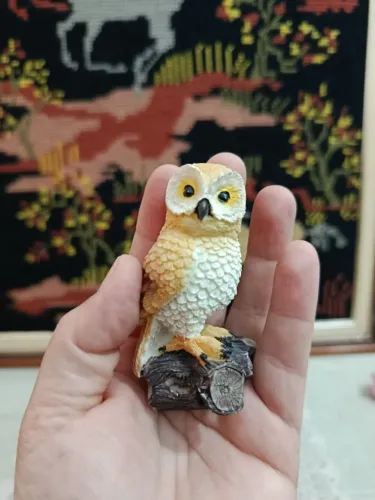 Miniatura Coruja Vintage no Tronco