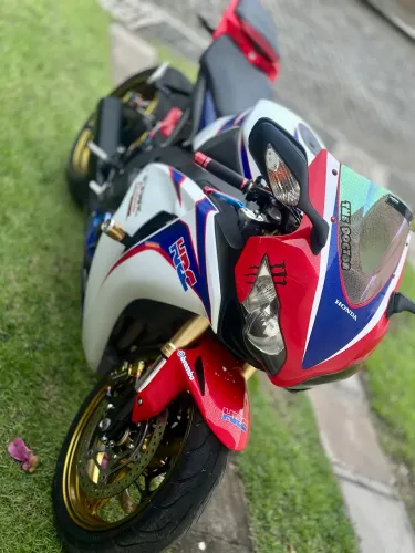 CBR 1000RR HRC FIRE BLADE TRICOLOR