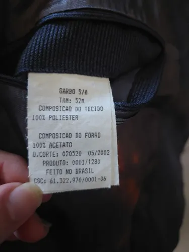 Terno masculino Garbo original, tam 52M, completo com paletó e calça.