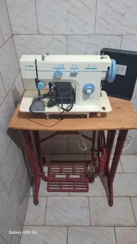 Máquina de Costura