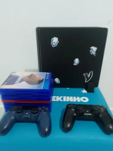 Playstation 4 Super Conservado Com Dois Controles e 7 Jogos Whatsapp *