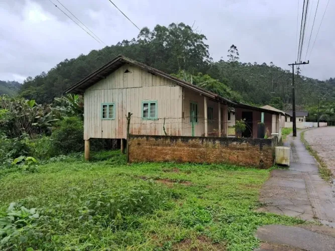 Casa BENEDITO NOVO - SC
