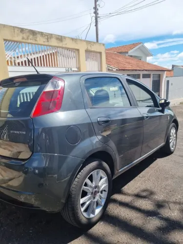 Fiat Punto Attractive Italia 1.4 F.flex 8V 5P 2012