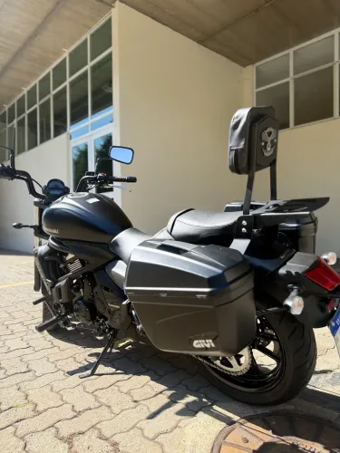 Kawasaki Vulcan S 650 - 2024/2024 - 5.062 km rodados