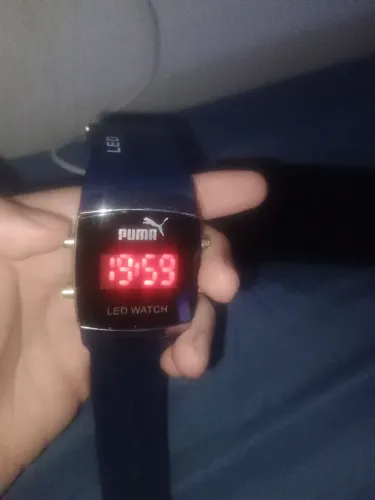 Vendo relógio digital puma relíquia 2026w?¥