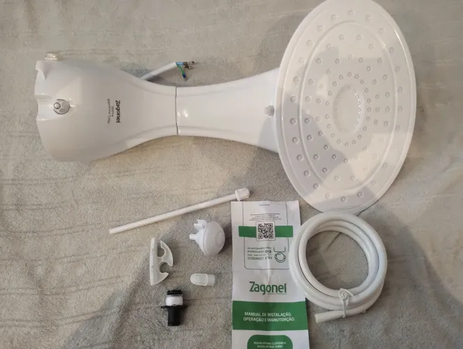 Chuveiro Zagonel com prestorizador
