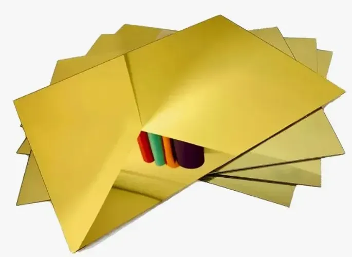 Chapa de acrílico espelhado dourado 50x40 2 mm