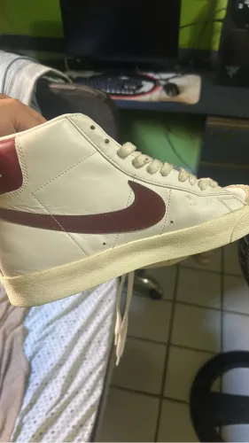 Nike blazer mid vintage vinho 41