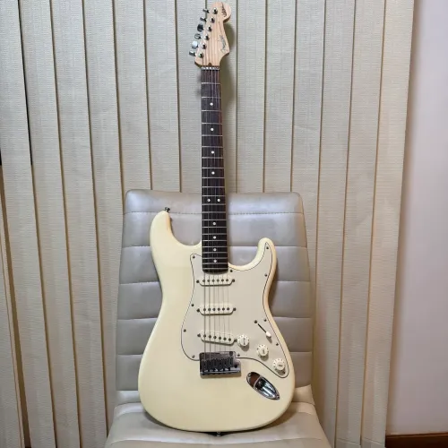 Guitarra Fender Jeff Beck Signature - 2008 com Tags , Case - Super Conservada!!!