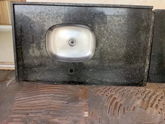 Bancada Pia Granito/Inox