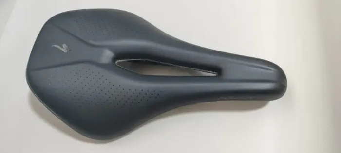 Selim Specialized Power Comp Tamanho 143