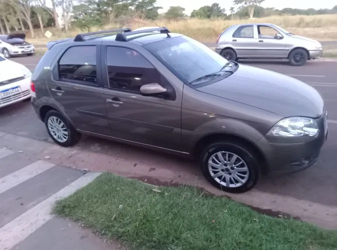 Fiat Palio ELX 1.0 Fire/30 Anos F. Flex 8V 4P 2010