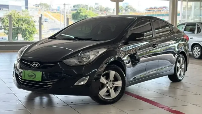 Hyundai Elantra GLS 2.0 16V Flex Aut. 2014