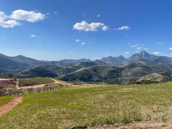 Condomínio Fazenda Bela Vista Itaipava - Lotes e Apartamentos para venda!