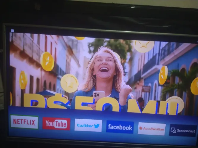 Tv Smart Toshiba 43 polegadas! YouTube e Netflix ativos!
