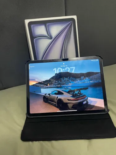 iPad Air 11-inch 256gb (M3) garantia Apple até maio/2027