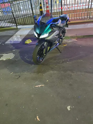 Yamaha R15