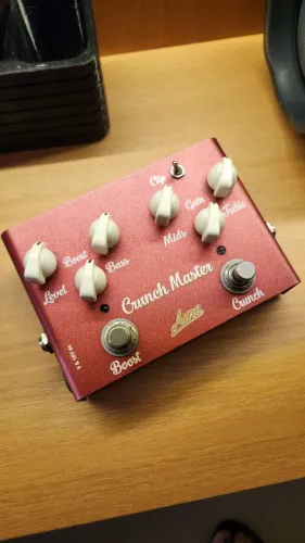 Pedal Aura Crunch Master
