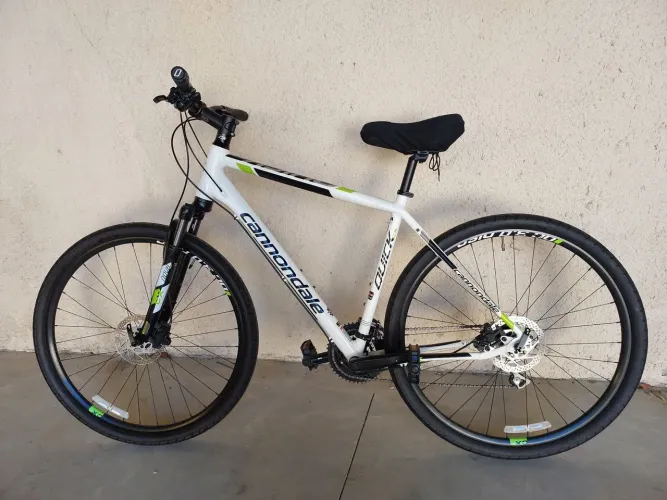 Bicicleta Cannondale Quick CX Aro 29