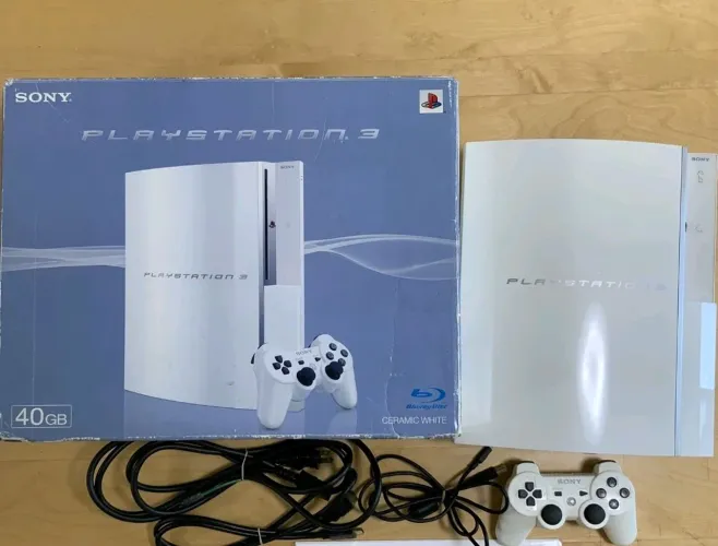 PS3 FAT VERSÃO GRAN TURISMO.