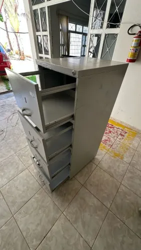Arquivo de aço
